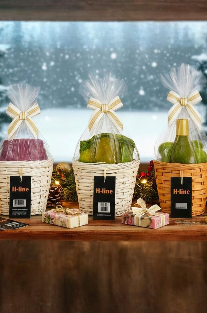 <h1><strong>𝐁𝐚𝐬𝐤𝐞𝐭𝐬 & 𝐆𝐢𝐟𝐭 𝐇𝐚𝐦𝐩𝐞𝐫𝐬</strong></h1>